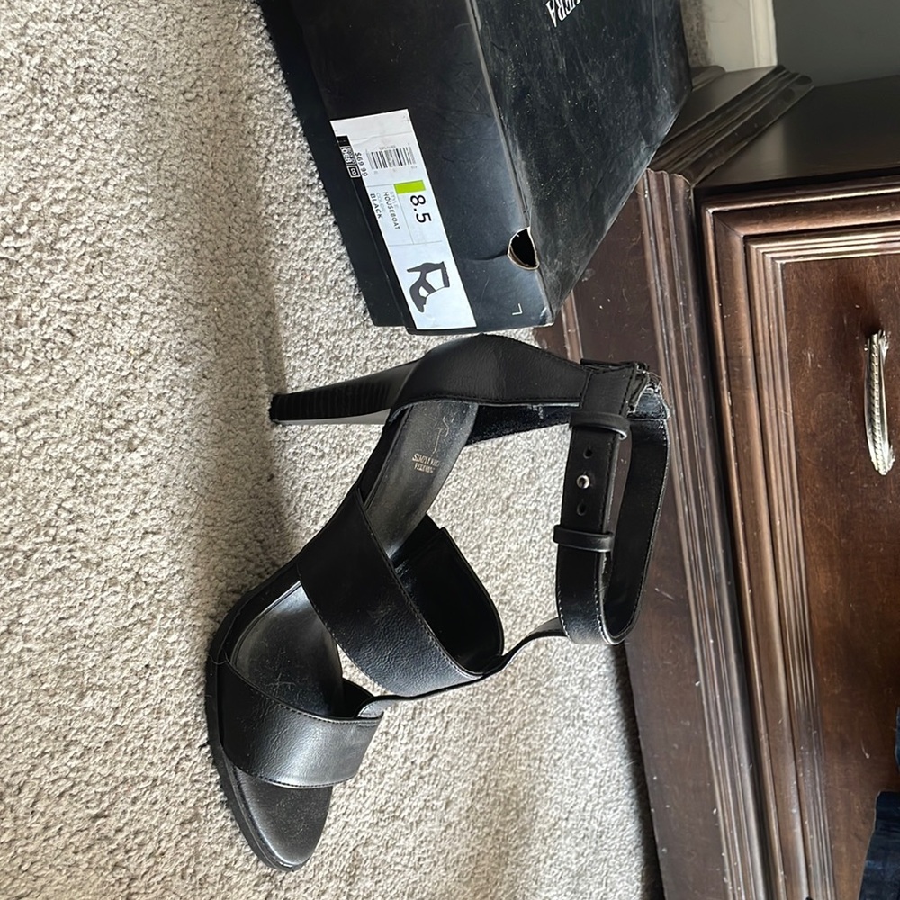 Simply Vera Vera Wang Houseboat High Heel Sandals